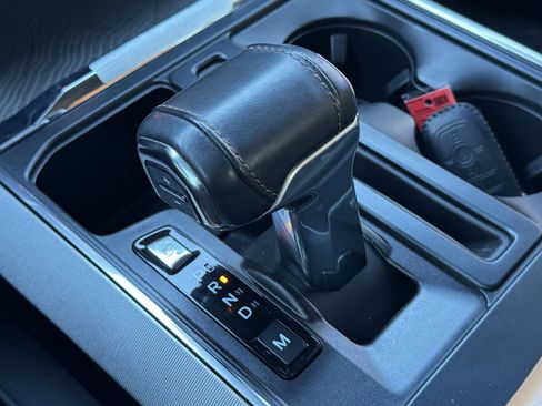 Used 2022 Ford F150 Platinum w/ Equipment Group 701A High image 34