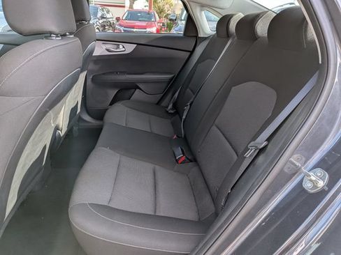 Certified 2024 Kia Forte LXS FWD image 15