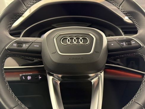 Used 2023 Audi Q8 Premium Plus w/ Premium Plus Package AWD/4WD image 23