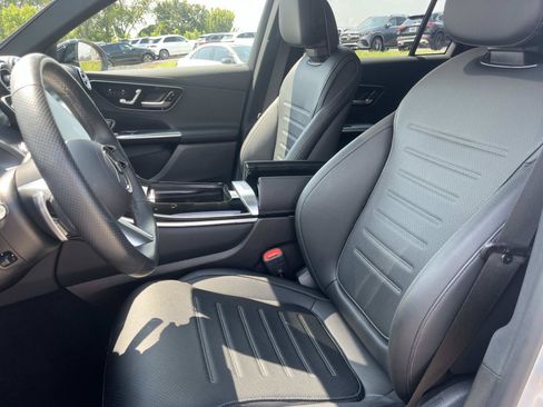 Used 2026 Mercedes-Benz GLC 300 4MATIC image 26
