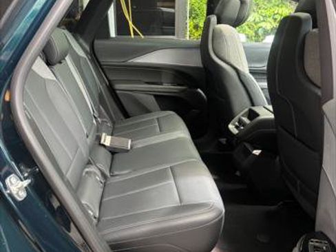 Used 2024 Cadillac Lyriq Tech RWD image 18