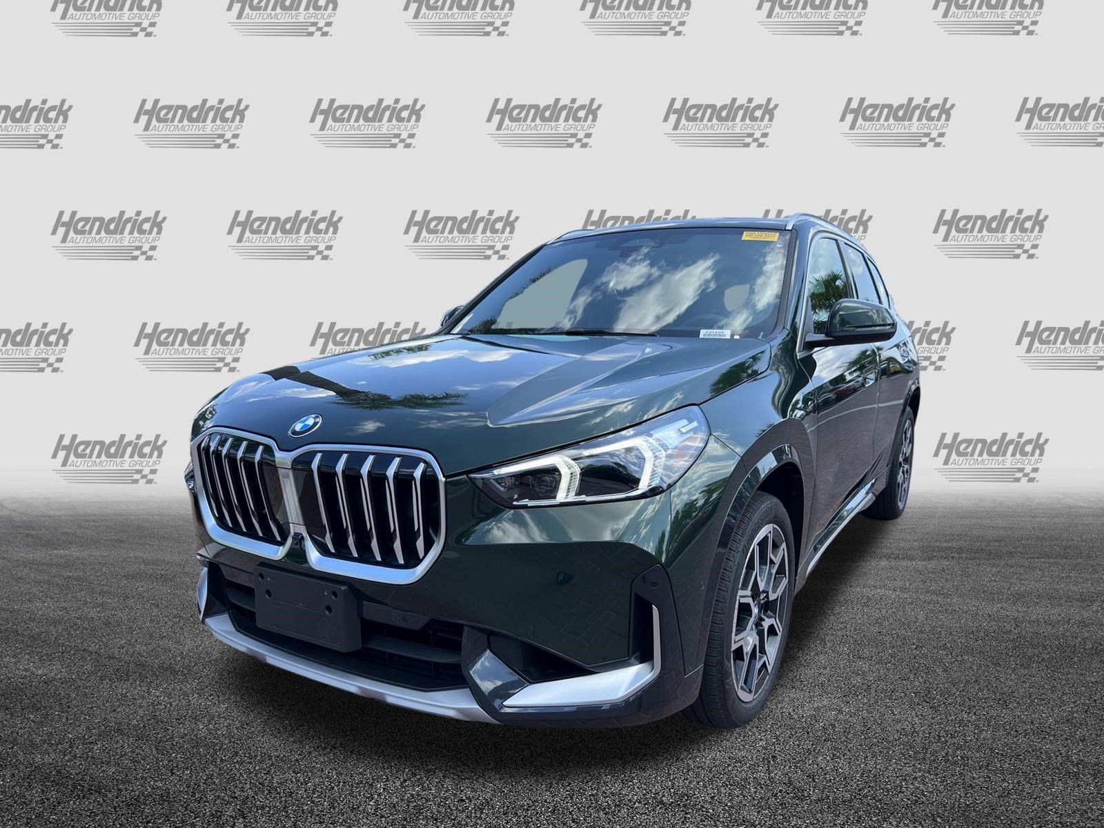 Certified 2025 BMW X1 xDrive28i w/ Premium Package AWD/4WD image 5