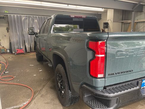 Used 2025 Chevrolet Silverado 2500 LT w/ Trail Boss Package AWD/4WD image 12