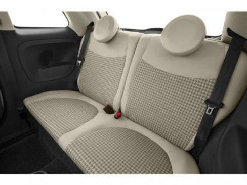 Used 2018 FIAT 500 Lounge image 17