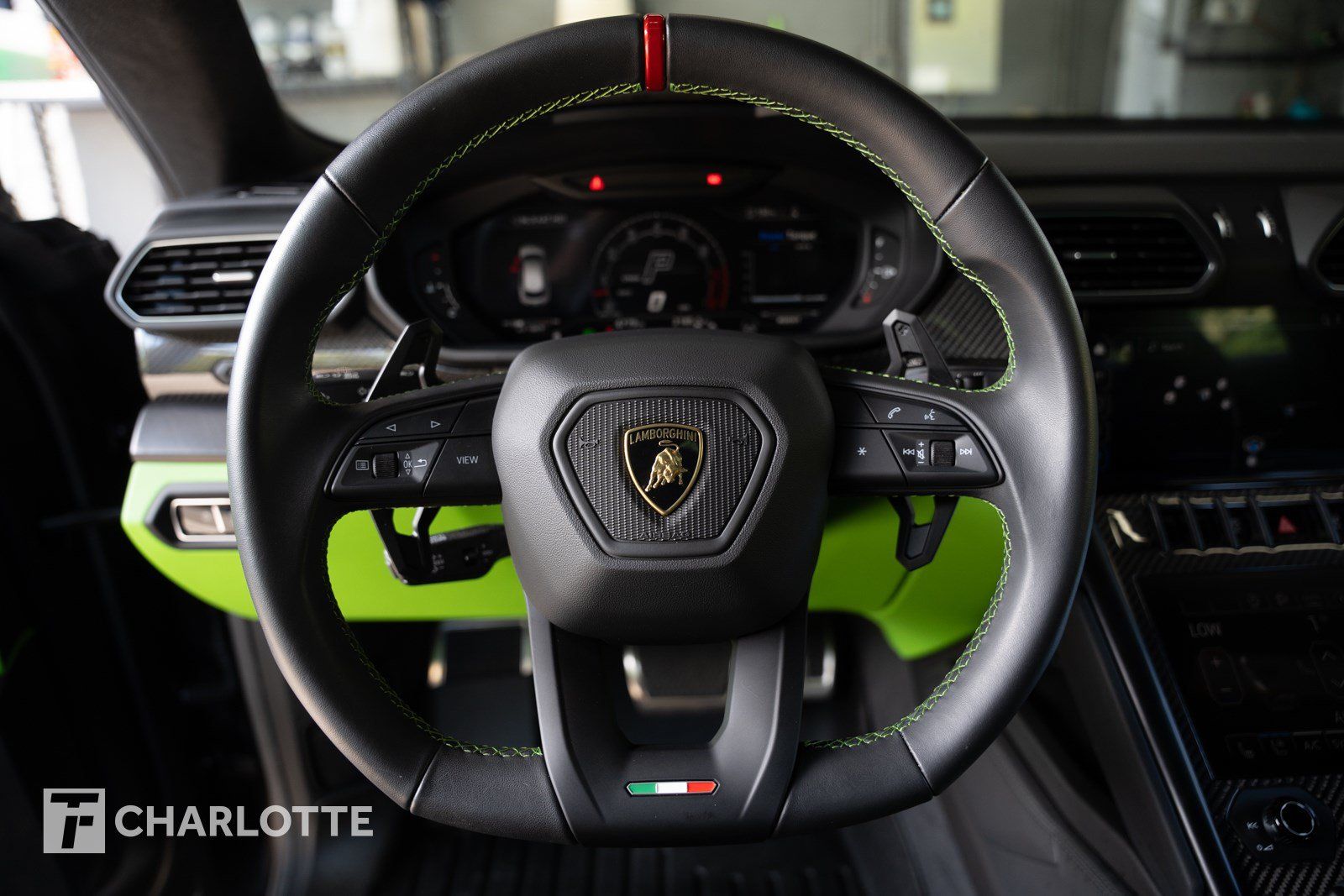 Used 2023 Lamborghini Urus S AWD/4WD image 18