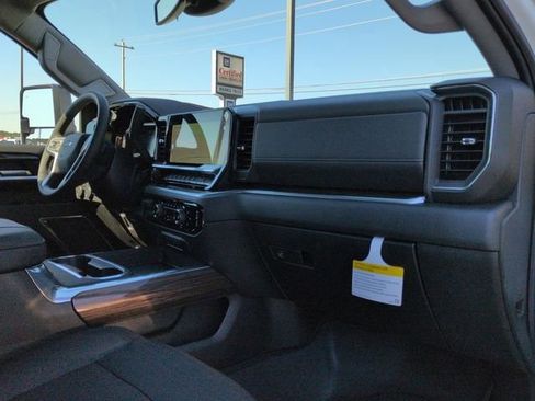 New 2026 Chevrolet Silverado 2500 LT w/ Trail Boss Package image 27