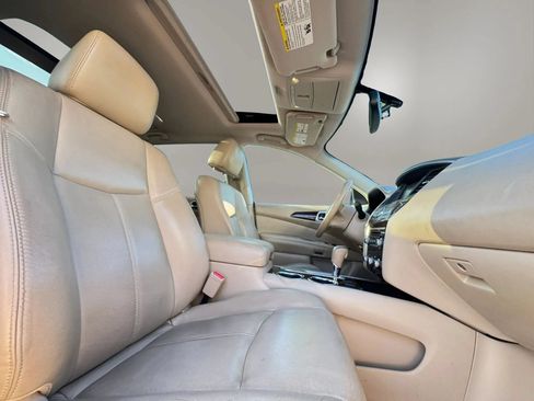 Used 2013 Nissan Pathfinder SL w/ SL Premium Pkg FWD image 16