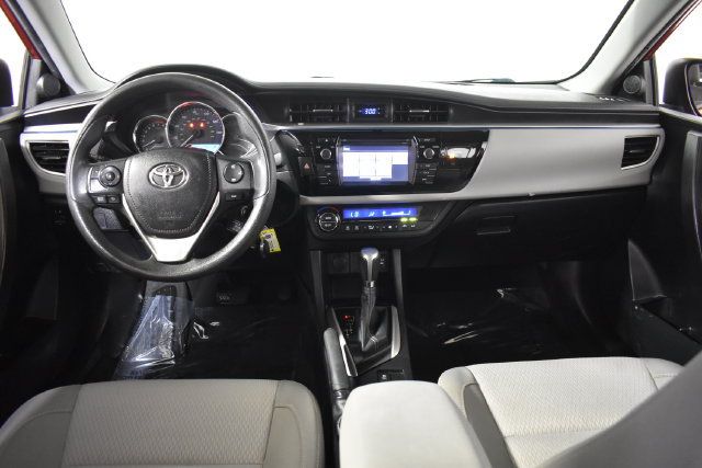 Used 2014 Toyota Corolla LE FWD image 23
