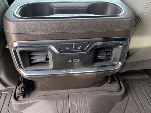 Used 2023 GMC Sierra 1500 SLT image 42