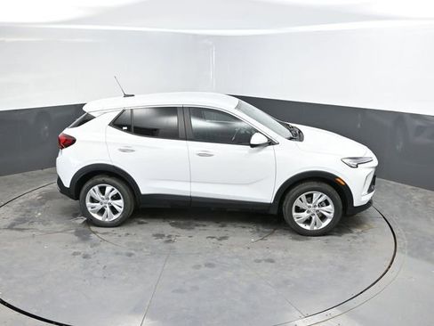 Used 2025 Buick Encore GX Preferred image 43