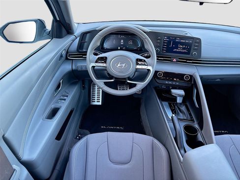 Certified 2025 Hyundai Elantra Sport FWD image 2