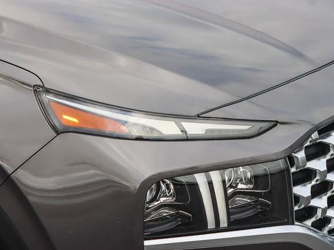 Used 2022 Hyundai Santa Fe Limited image 7