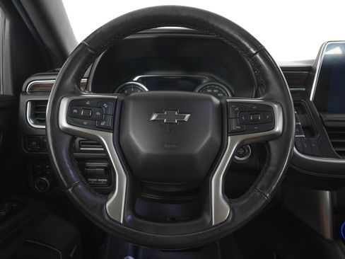 Used 2021 Chevrolet Tahoe Z71 w/ Z71 Off-Road Package AWD/4WD image 17