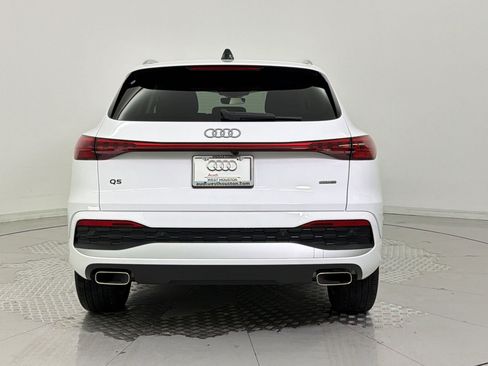 Used 2025 Audi Q5 Premium w/ Convenience Package AWD/4WD image 9