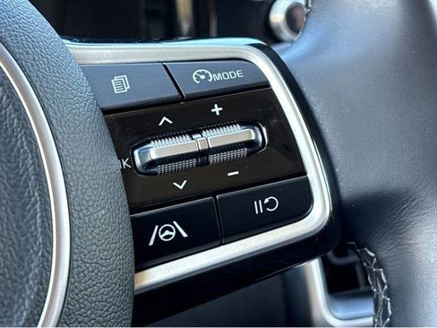 Used 2022 Kia Sorento S AWD/4WD image 15