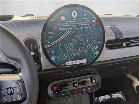 Used 2025 MINI Cooper 2-Door Hardtop image 14