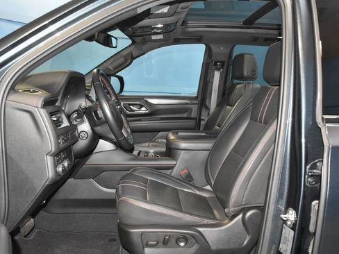 Used 2021 Chevrolet Tahoe RST w/ Luxury Package image 6