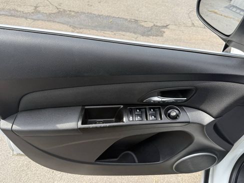 Used 2012 Chevrolet Cruze Eco FWD image 8