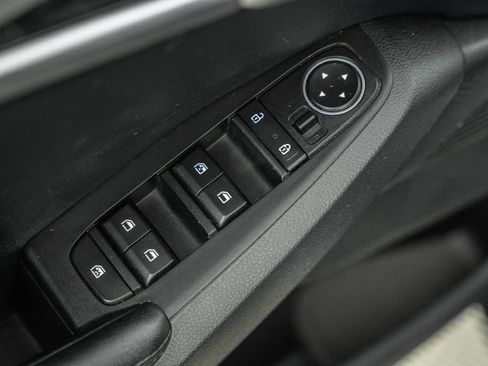 Used 2021 Kia Seltos EX image 41