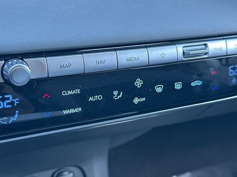 Used 2024 Hyundai Ioniq 5 SEL image 24