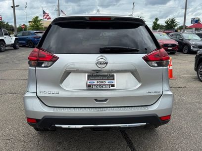 Used 2018 Nissan Rogue SL w/ Premium Package