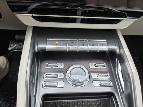 New 2026 Lincoln Nautilus Premier w/ Equipment Group 102A image 11