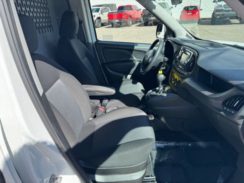 Used 2022 RAM ProMaster City Tradesman image 20