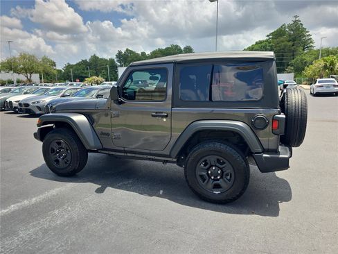 Used 2025 Jeep Wrangler Sport AWD/4WD image 5