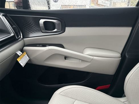 New 2025 Kia Sorento EX w/ Panoramic Sunroof Package image 26