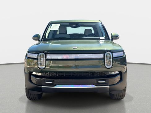 Used 2024 Rivian R1T Adventure image 9
