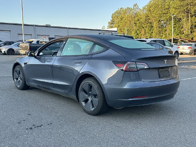 Used 2023 Tesla Model 3 Standard Range RWD image 5