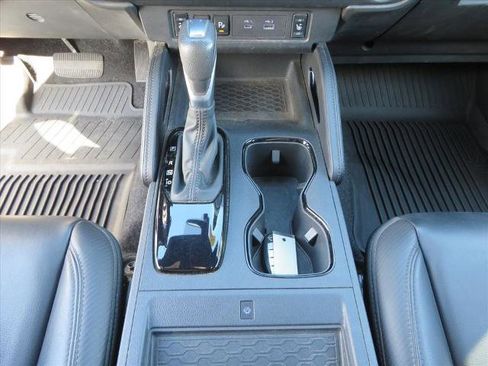 Used 2022 Nissan Frontier PRO-4X w/ Pro-4X Premium Package image 24