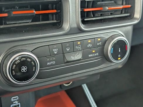 Used 2022 Ford Maverick XLT FWD image 19