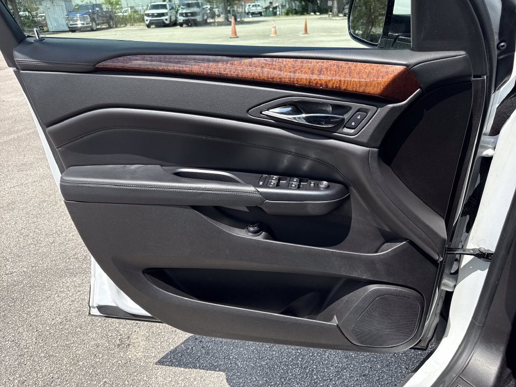 Used 2016 Cadillac SRX Performance w/ Driver Awareness Package FWD image 14