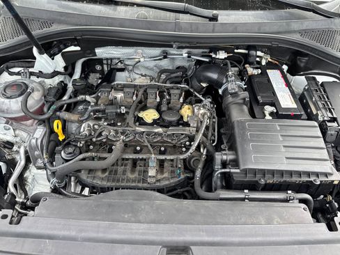Used 2021 Volkswagen Tiguan SEL image 6