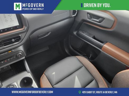 Used 2025 Ford Bronco Sport Outer Banks w/ Outer Banks Tech Package+ AWD/4WD image 14