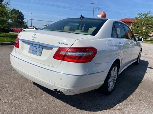 Used 2011 Mercedes-Benz E 350 4MATIC Sedan image 6