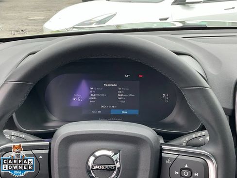 Used 2023 Volvo XC40 Recharge Plus w/ Protection Package Premier AWD/4WD image 42