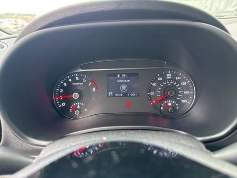 Certified 2022 Kia Soul S image 18