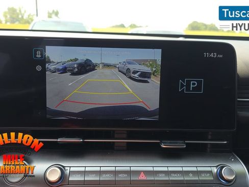 Used 2025 Hyundai Kona SEL AWD/4WD image 20