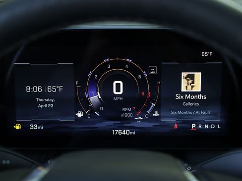 Used 2025 Chevrolet Equinox LT w/ Convenience Package II FWD image 12