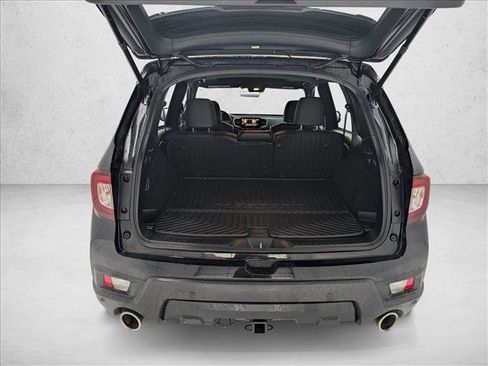 Used 2023 Honda Passport TrailSport image 6