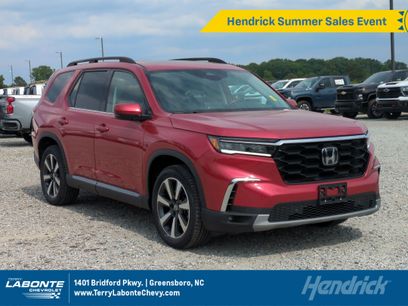 Used 2025 Honda Pilot Touring