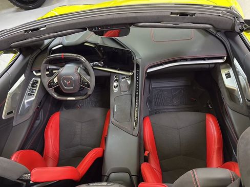 Used 2024 Chevrolet Corvette Z06 w/ Z07 Performance Package RWD image 20