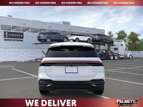 New 2026 Lincoln Nautilus Premier image 5