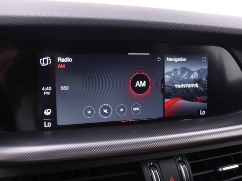 Certified 2024 Alfa Romeo Stelvio Veloce AWD/4WD image 10