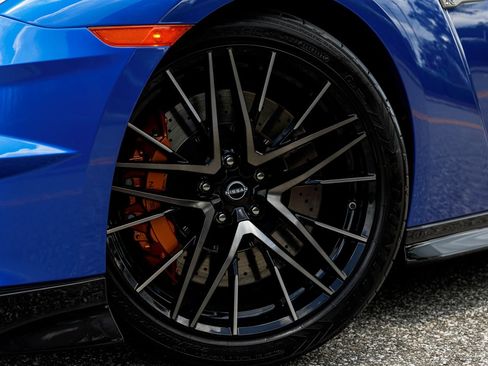 Used 2024 Nissan GT-R AWD/4WD image 34