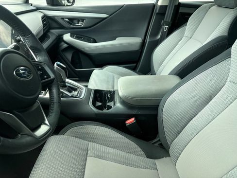 Used 2020 Subaru Outback Premium AWD/4WD image 7