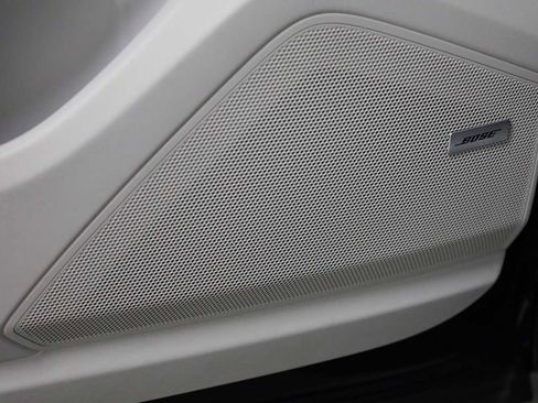 Certified 2023 Porsche Cayenne Coupe image 17