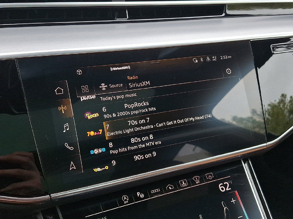 Used 2023 Audi A8 L 3.0T w/ Comfort Plus Package AWD/4WD image 18